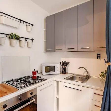 Ferienhaus Design With Parking Navigli Area Mailand