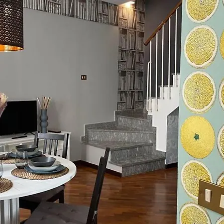 Holiday home Design With Parking Navigli Area Milan